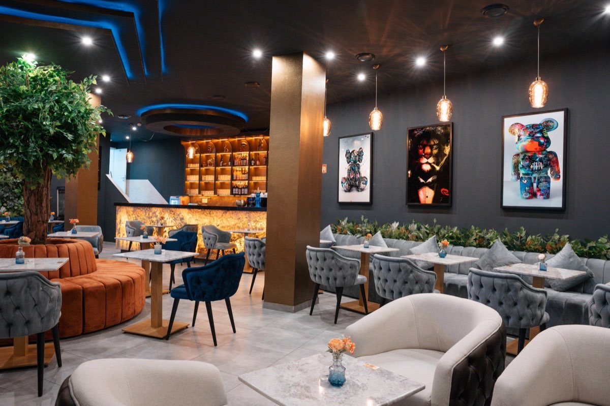 mala'me Überblick über den Loungebereich